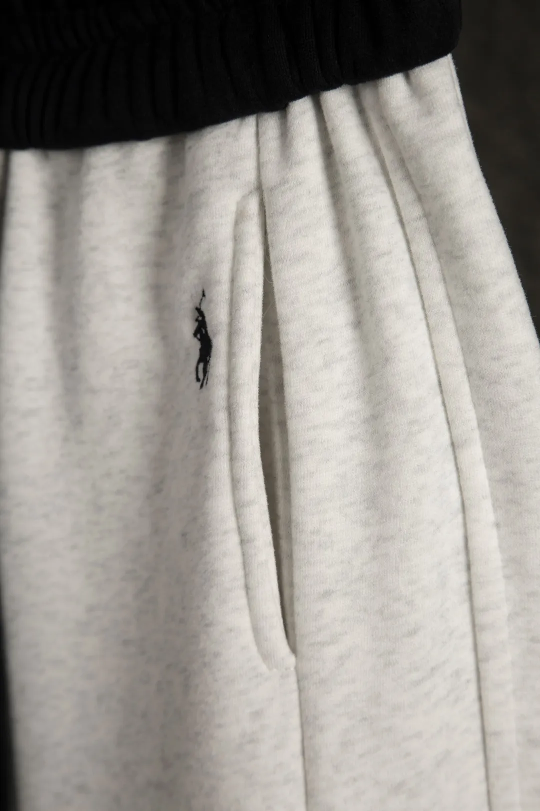 25130 #白 Gray real shot P230